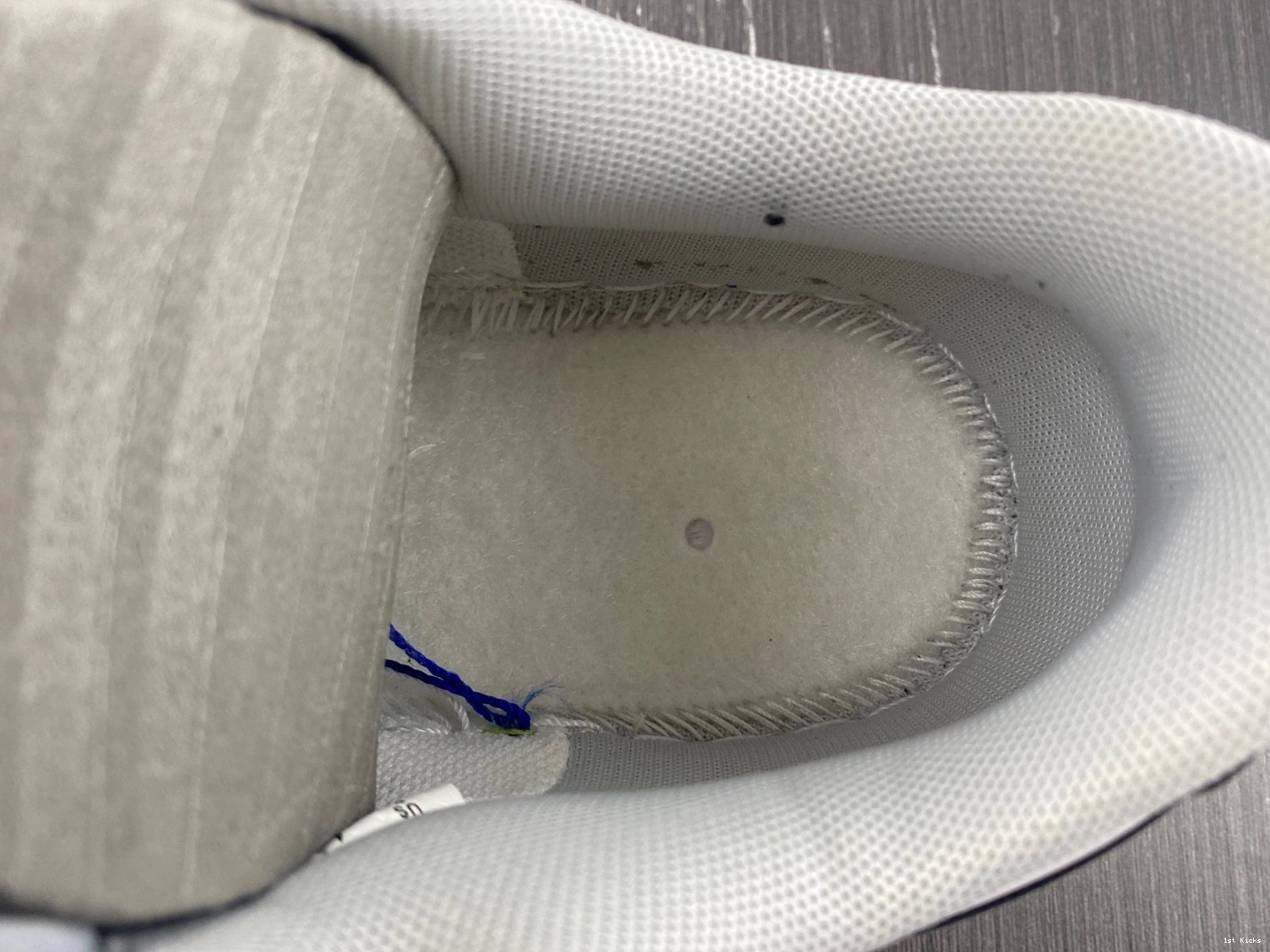 OG Bleached Low - Coral 1 CZ0790-061 Jordan 0107